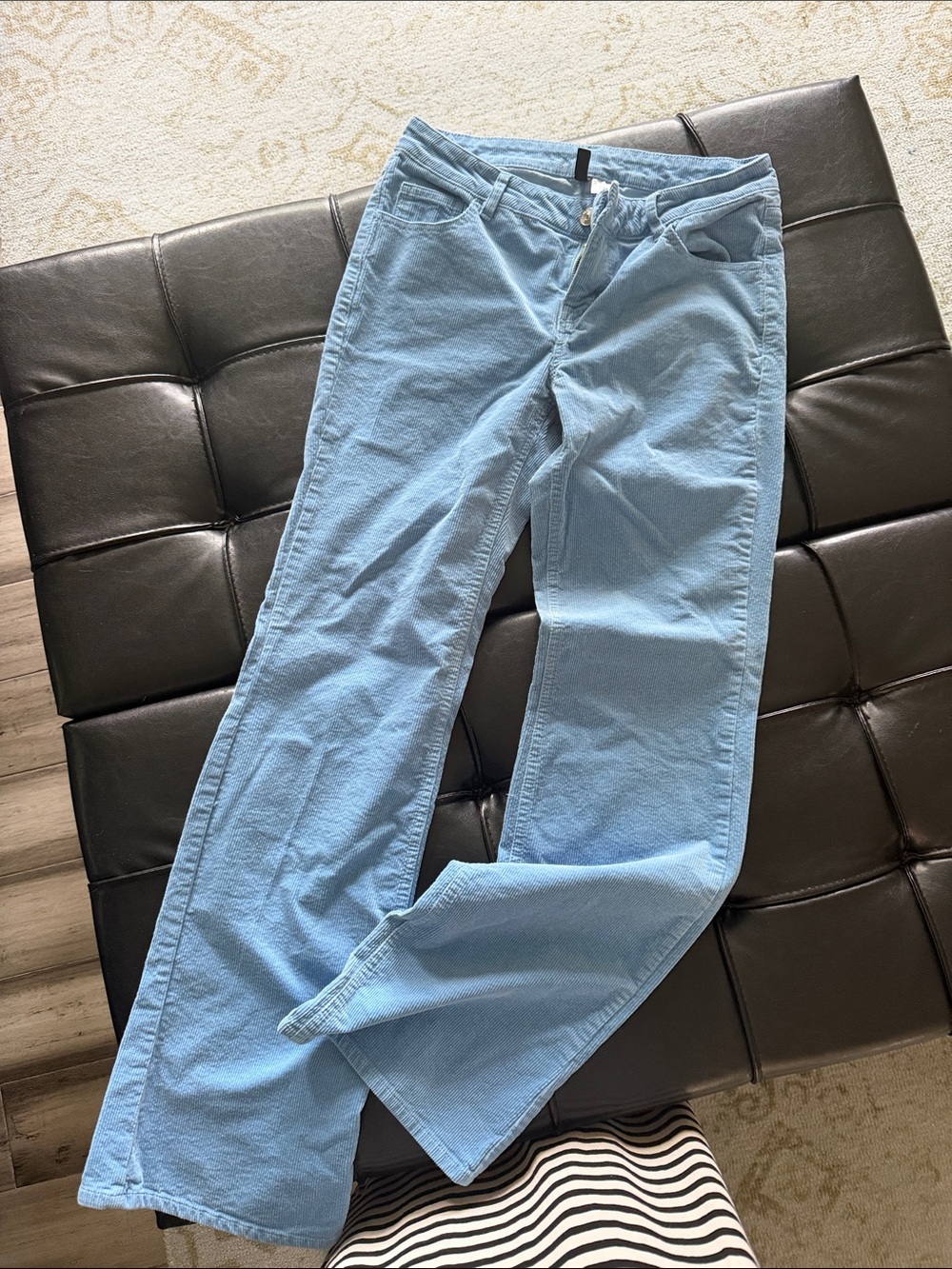 Women’s Light Blue Straight-Leg Jeans low rise corduroy